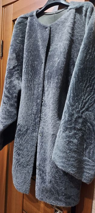 Продам модную дубленку.