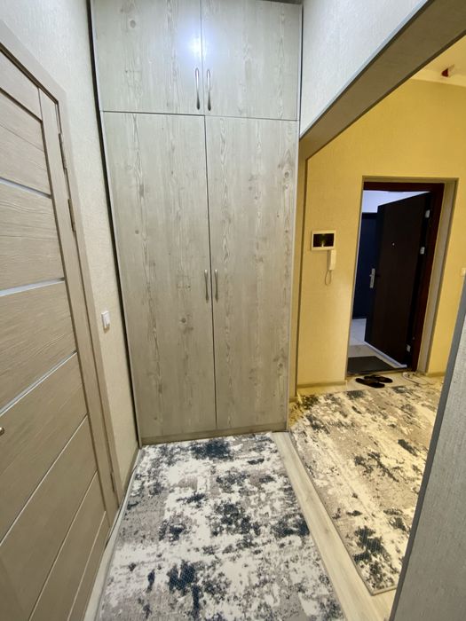 Продается квартира в новостройке с евро ремонтом и техникой, 650$ квм.