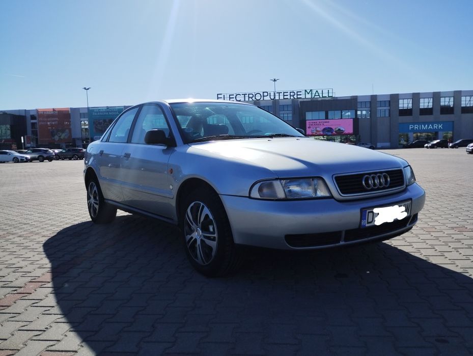 Audi A4 B5 1.6 Benzina