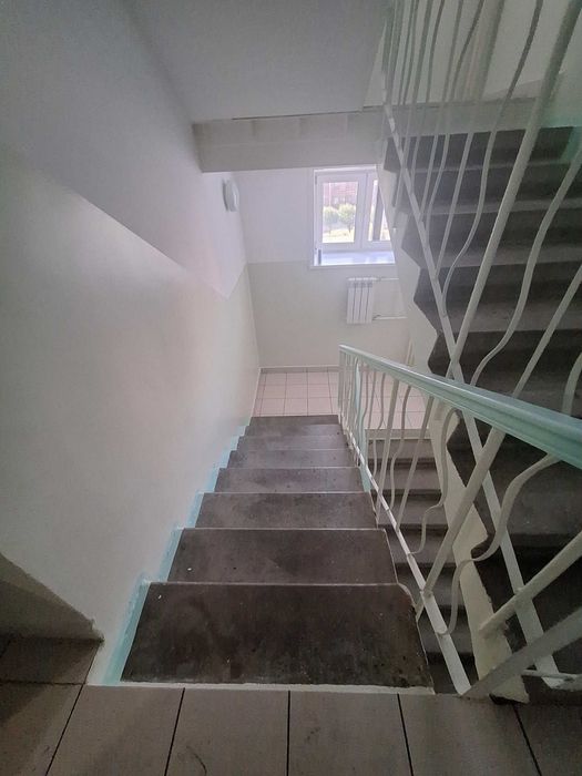 Продам 2 комн квартиру в ДСР