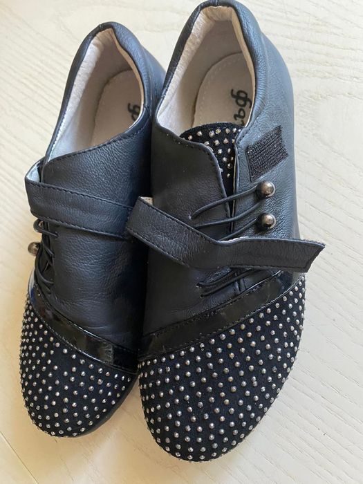 Новые шлепки и сандали р 34