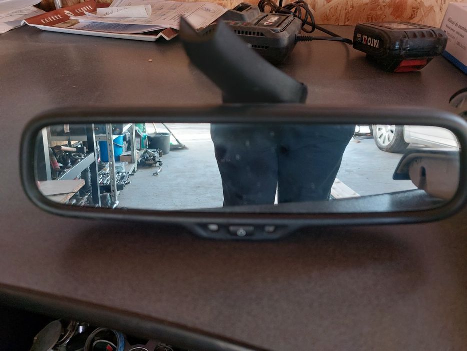 Plafoniera + oglinda interioara cu senzor negre Sline AUDI A6 C6 4F