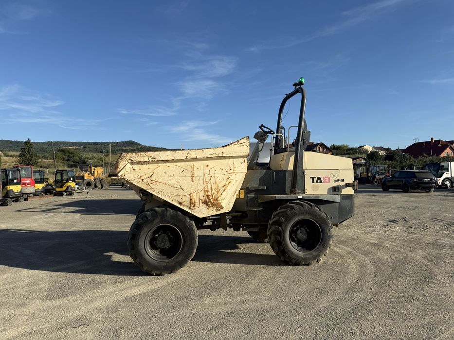 De vanzare sau da inchiriat Dumper Terex  de 9 Tone