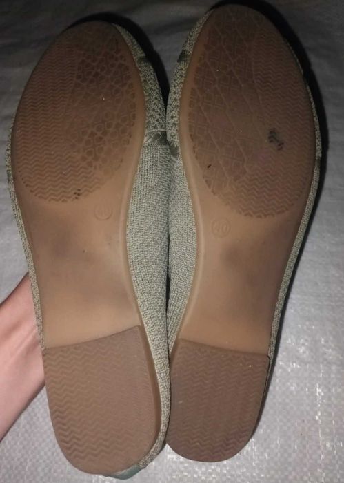 Flat shoes for women