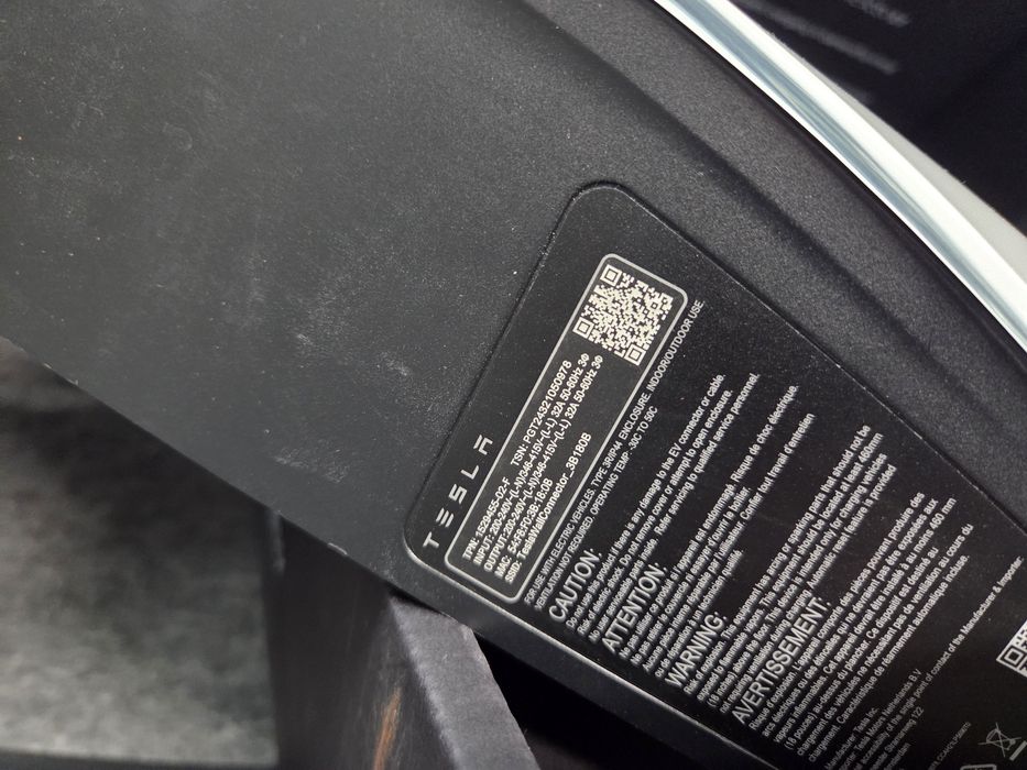 Зарядна станция Tesla Wallcharger Gen3 22kW 11kW 7.2kW 3.6kW