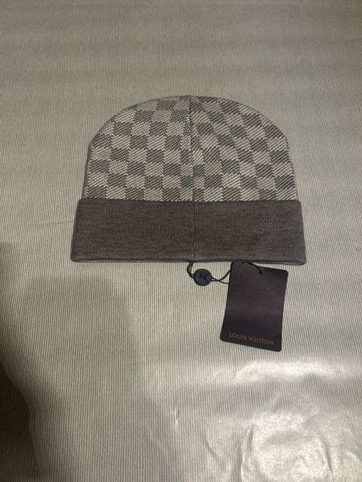 Louis Vuitton — Fes gri – Nou