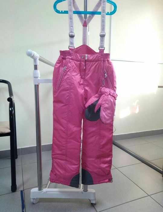 Зимний комбинезон для девочки