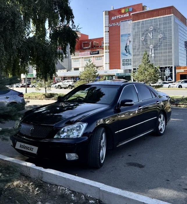 Продаётся Toyota Crown Athlete