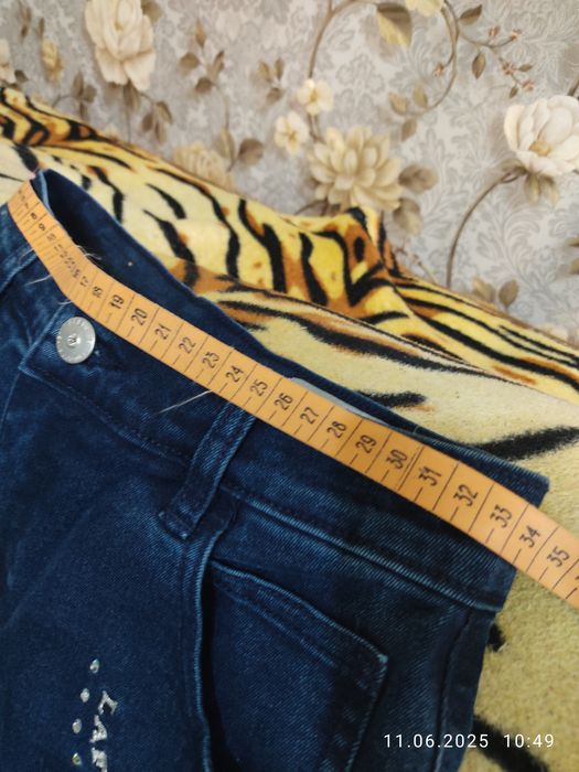 Джинсы женские Lafeinier