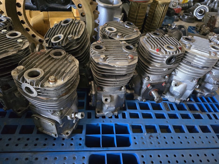 Compresor aer saviem ungere in talpa