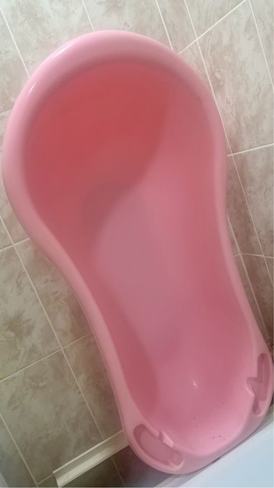 Продам детскую ванночку