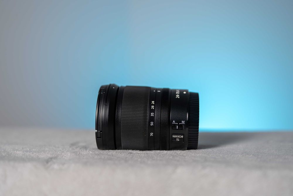 Nikon Z 24-70mm F4 S - Obiectiv Mirrorless