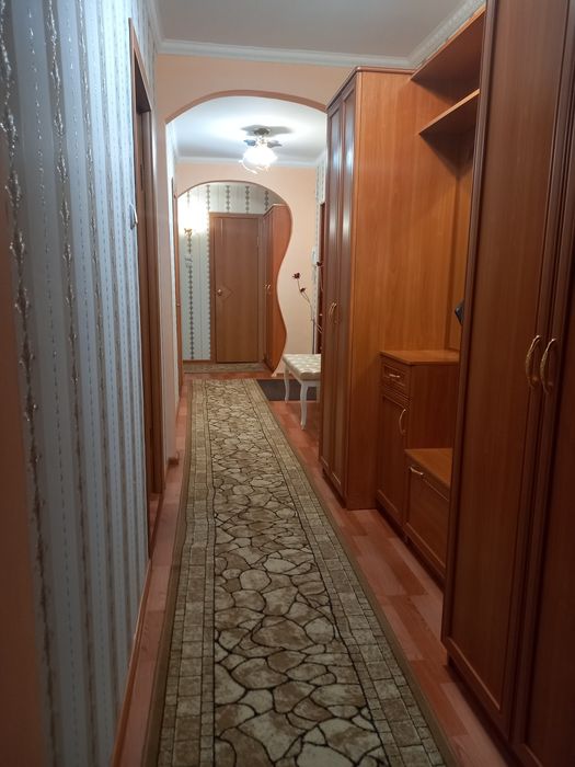 Продам квартиру трёхкомнатную