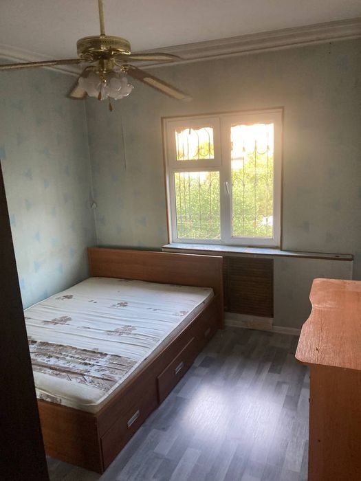 Продам квартиру массив куйлюк 6 дом 12 кв 53