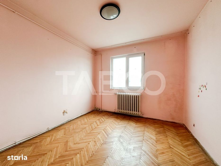Apartament cu 4 camere Comision 0% de vanzare cu boxa in Manastur — fotografia 3