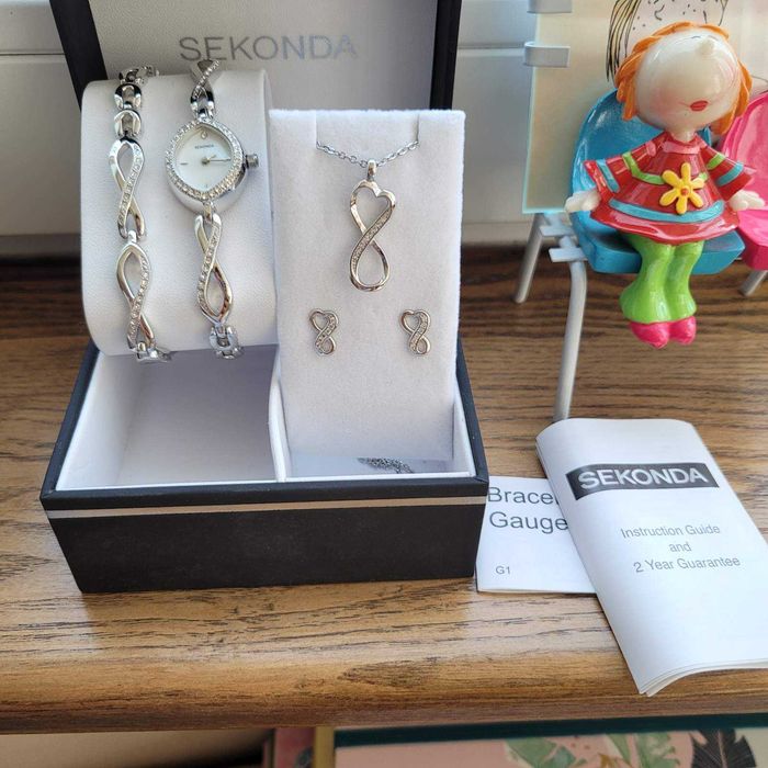 SEKONDA уникален комплект