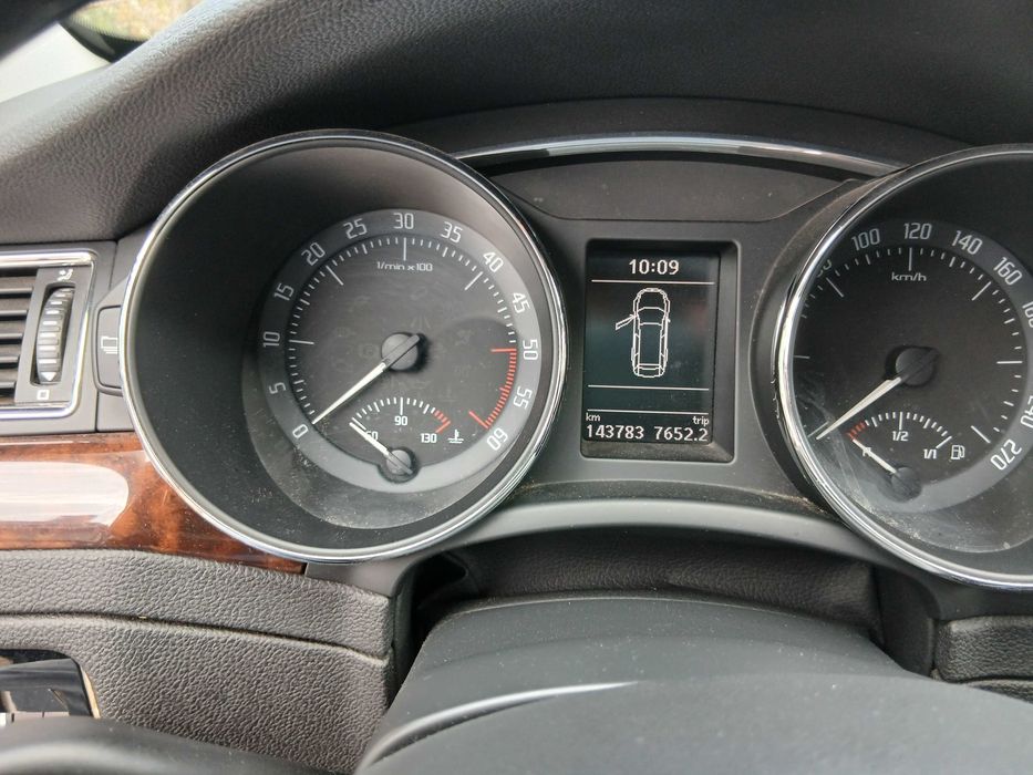 Skoda Superb Facelift  2015 Diesel