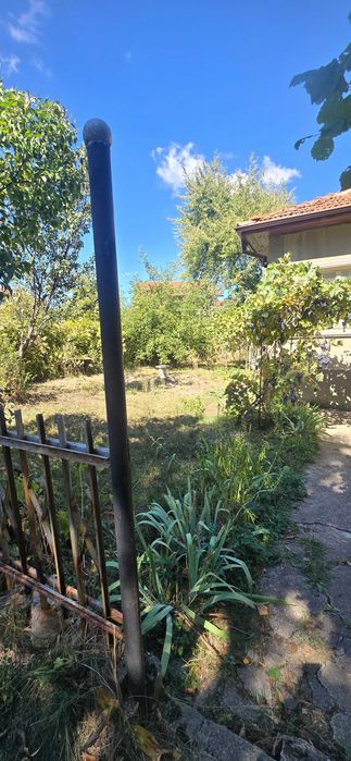 Продава се Къща в с. Студена, Област Перник - 80 кв.м за 1000 €/кв.м - Снимка #1