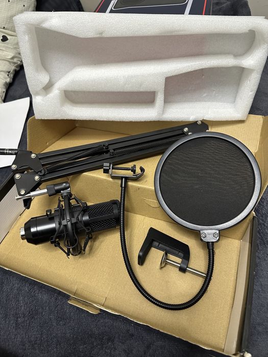 Продам микрофон