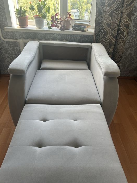 продам выдвижное кресло