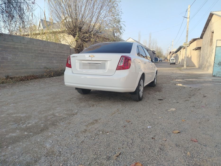 Lasetti 2023-yil salondan chiqqan ABS BOR