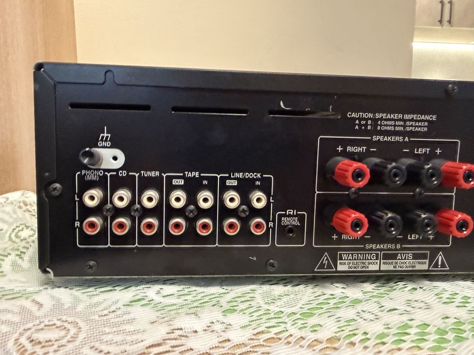 Onkyo A-9155 Стерео усилвател