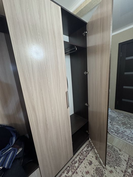 Продам прихожую в отличном состоянии