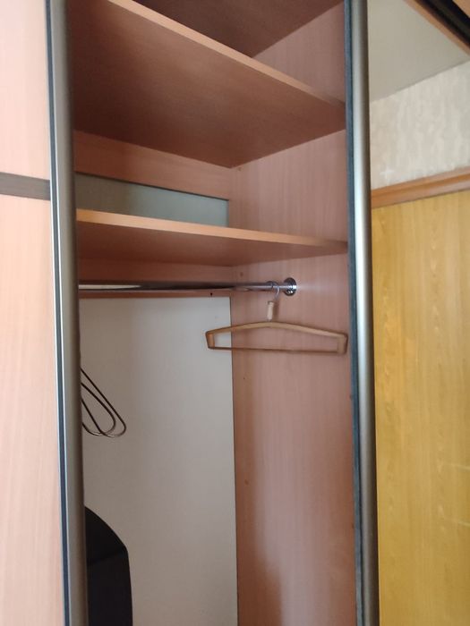 Продам шкаф-купе