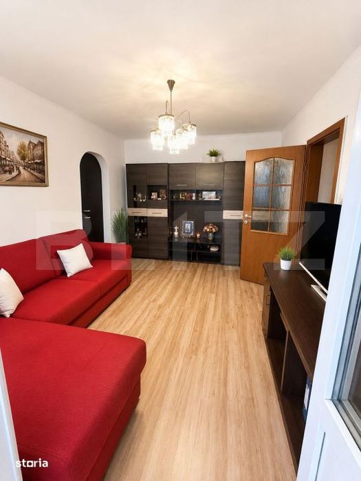 Apartament 3 camere, 64 mp, mobilat, cu garaj si boxa in Manastur