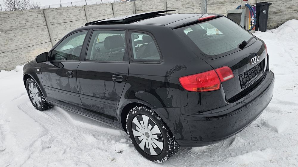 Audi A3  S-Line  1.6 Benzină   An fabricatie 2007