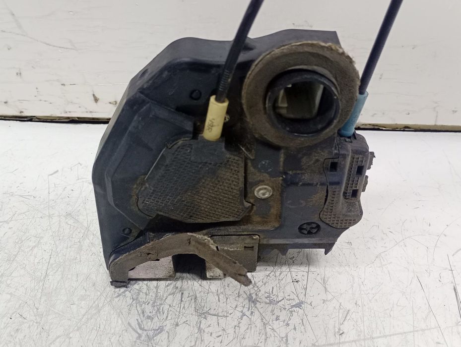 Broasca stanga fata A046693 Toyota RAV4 2 (facelift) (2003 - 2006)