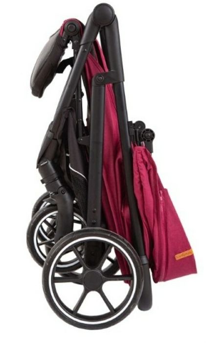 Коляска прогулочная НОВАЯ.  Срочно!