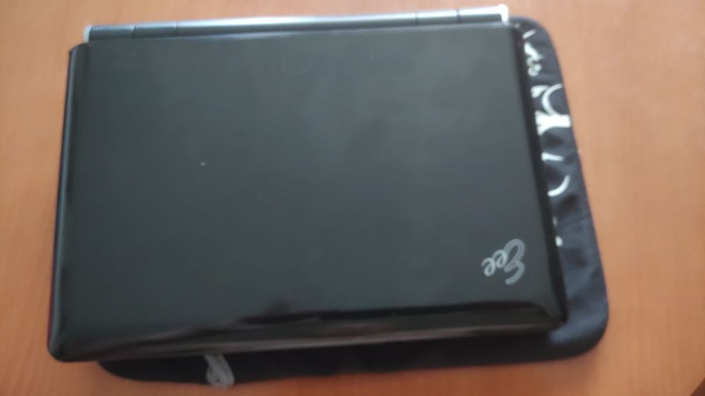 Компютър Asus EEE 1000H 11 инча
