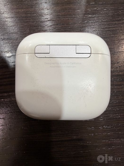 Airpods 4 без шумоподавления