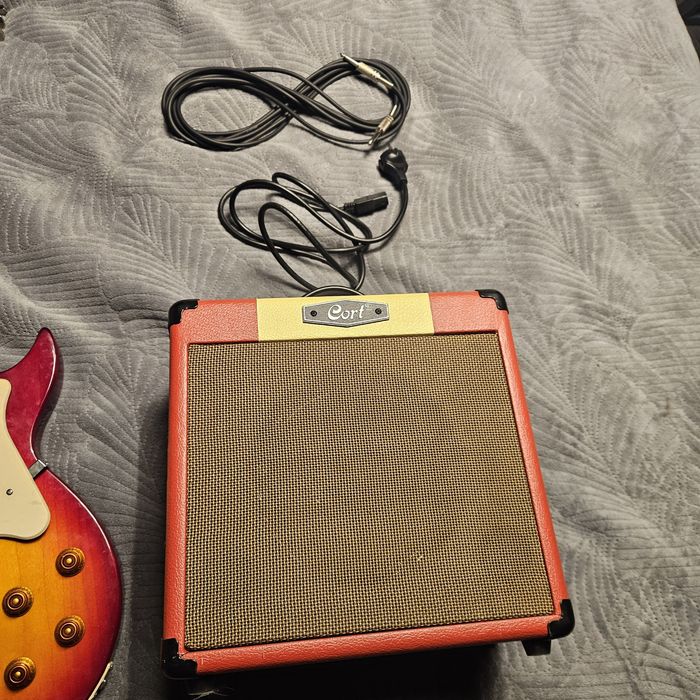 Электро гитара и усилитель Cort