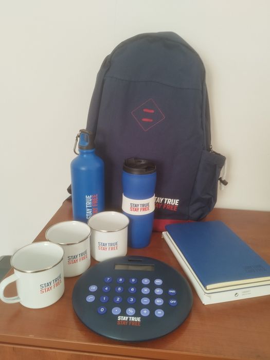 Набор stay true подарочный