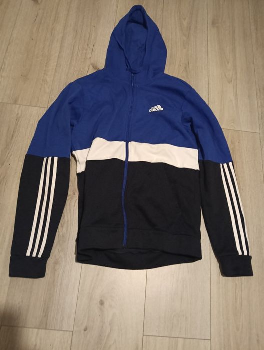 Hanorac Original Adidas mărimea M.
