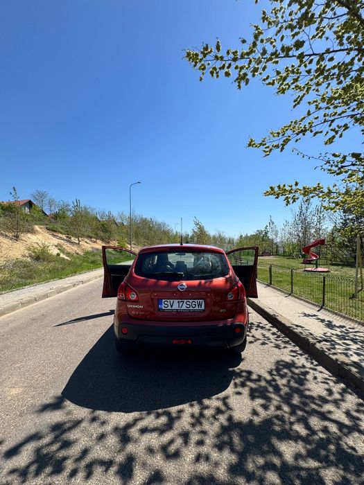 Vând Nissan Qashqai