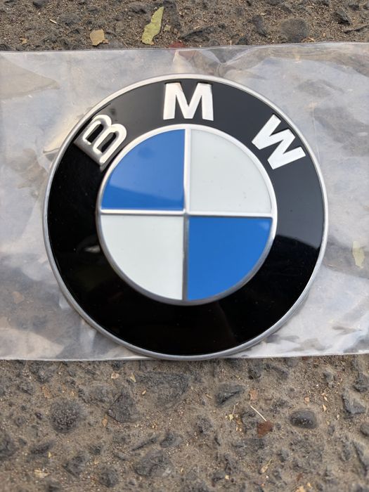 Продаю Эмблему на капот BMW G05 X5 G06 X6 Оригинал