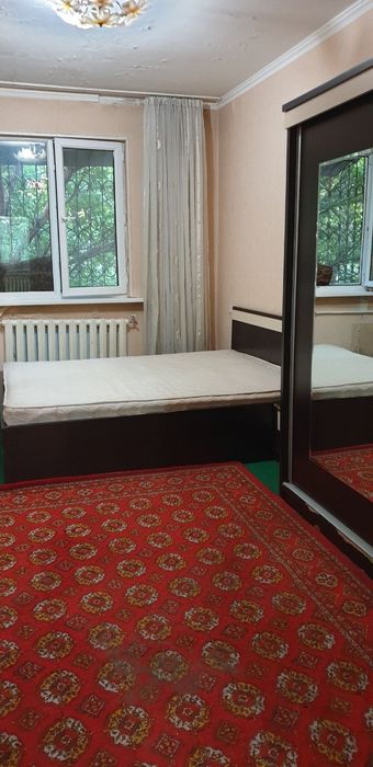 Сдаётся 2-х комнатная квартира на долгий срок.