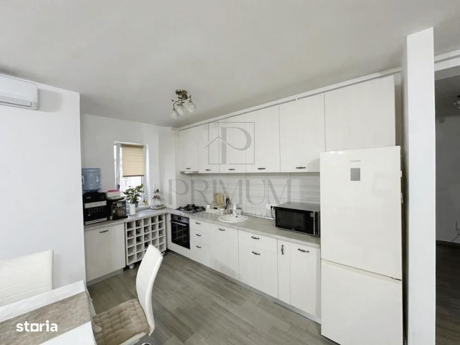 Giroc - 3 Cam - Spatios - 1 Loc De Parcare - Centralaac -  Zona Linist