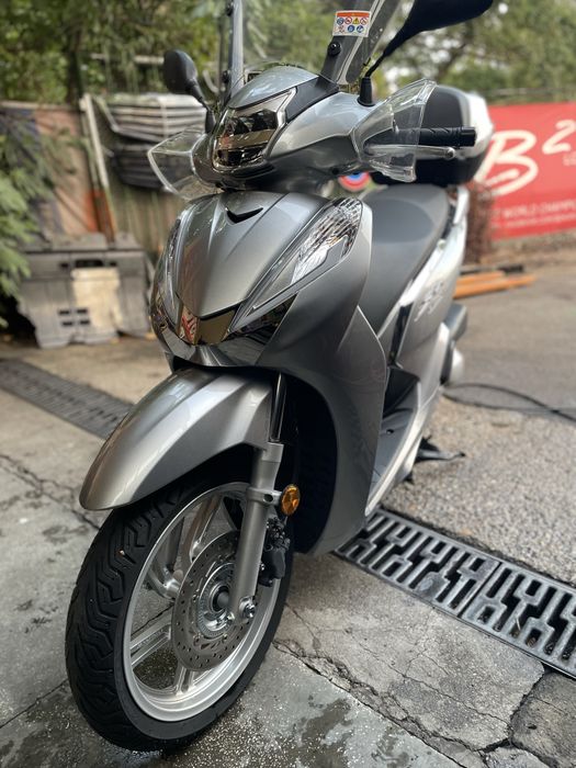 Honda Sh300 ABS/trakchan