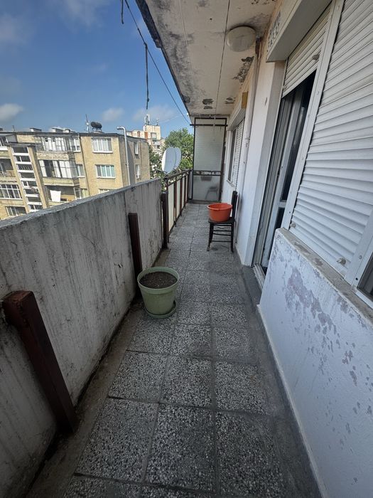 Продавам апартамент в центъра