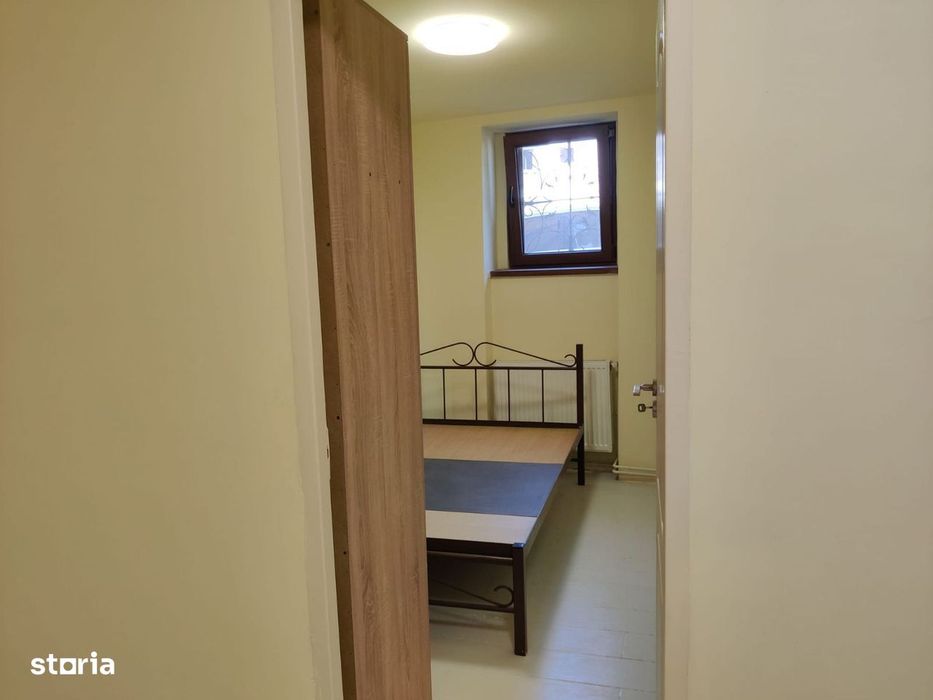 Apartament 2 camere la demisol 43 mp - Hasdeu / Central
