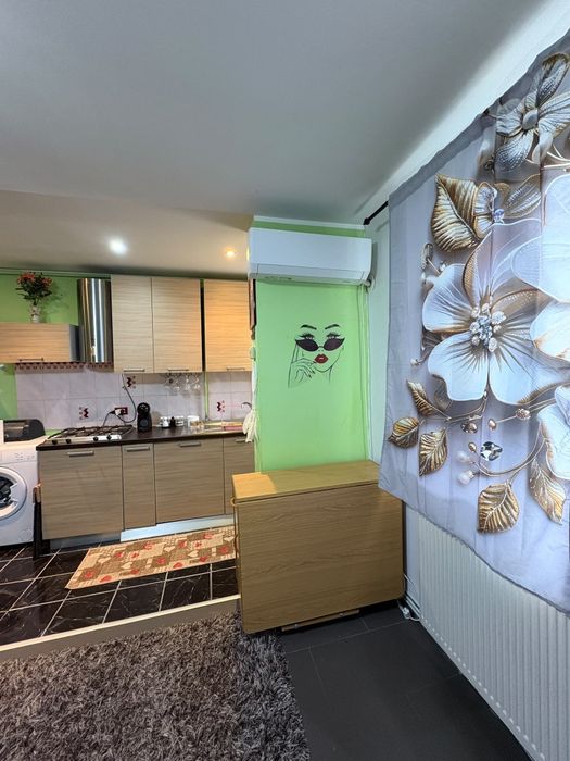 Vand apartament in Zavoi bloc 20