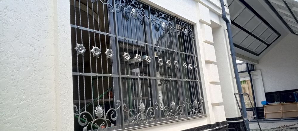 Darvoza rushodka perila bistka hizmadlarii