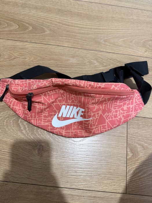 Nike crossbody чанта – оригинална