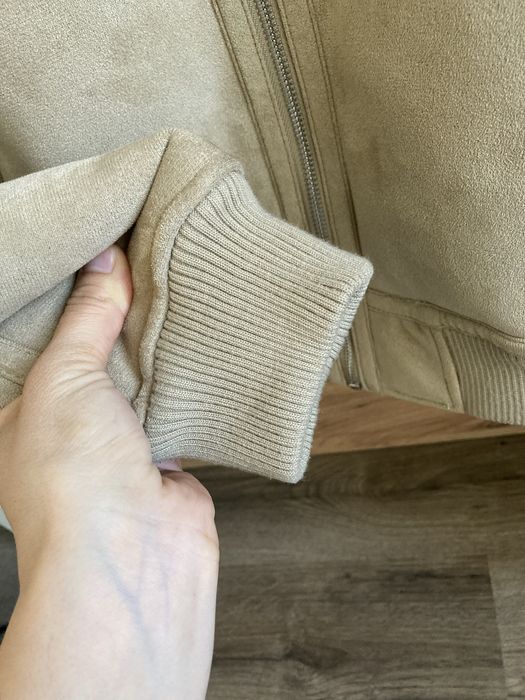 Бежаво яке на Зара