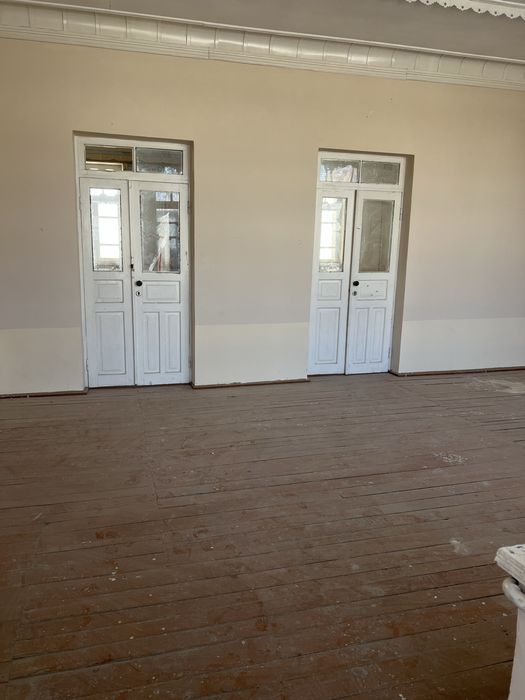 Ховли сотилади срочно