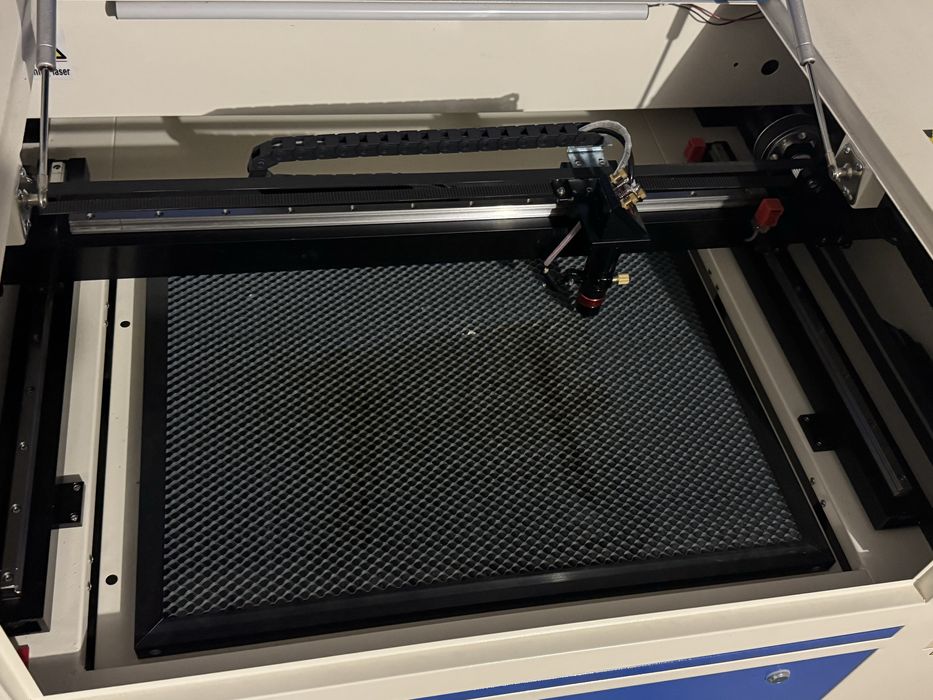 Лазерный станок VOIERN 6040 RD 80W!